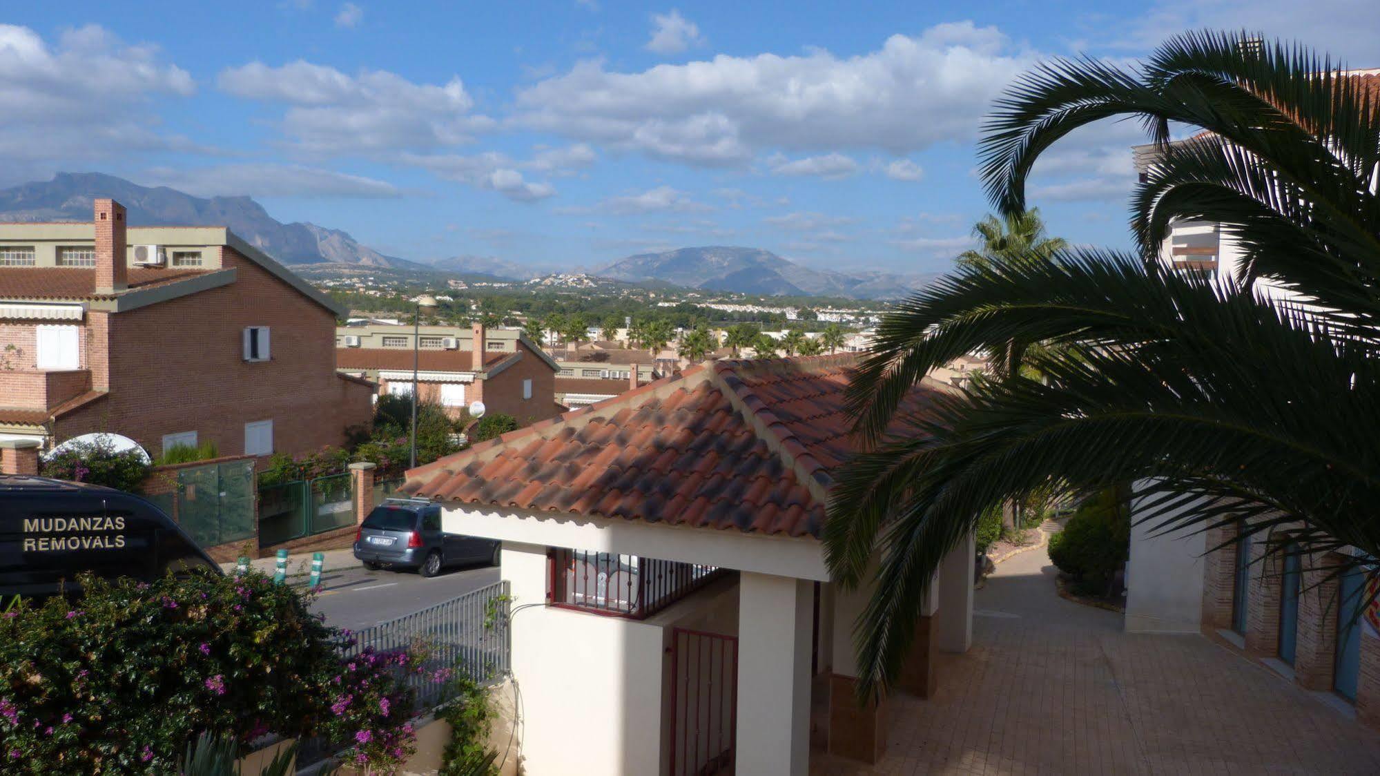 البير Albir-Beach Apartments المظهر الخارجي الصورة